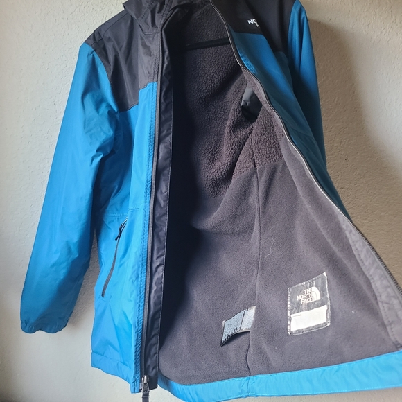 The North Face Teal and Charcoal Jacket Boys Size XL - Picture 4 of 10